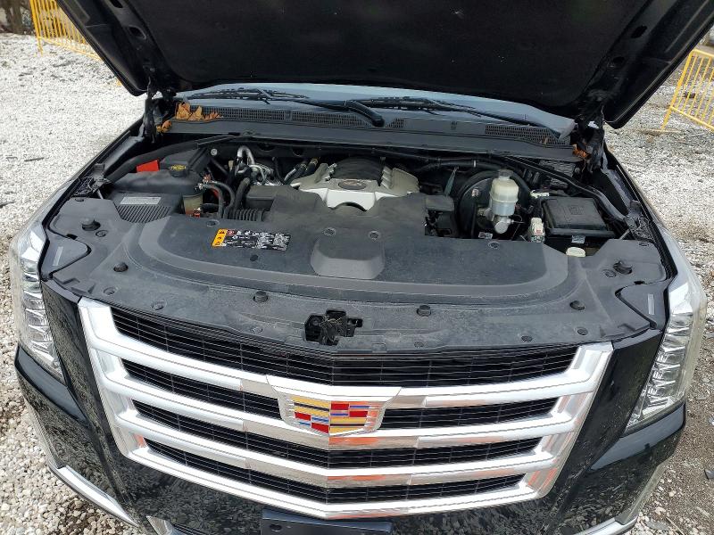 46641876 :رقم المزاد ، 1GYS4JKJ2KR105673 vin ، 2019 Cadillac Escalade مزاد بيع