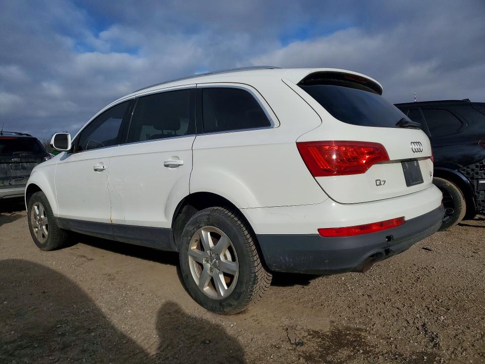 45680006 :رقم المزاد ، WA1CYCFE5AD007444 vin ، 2010 Audi Q7 مزاد بيع