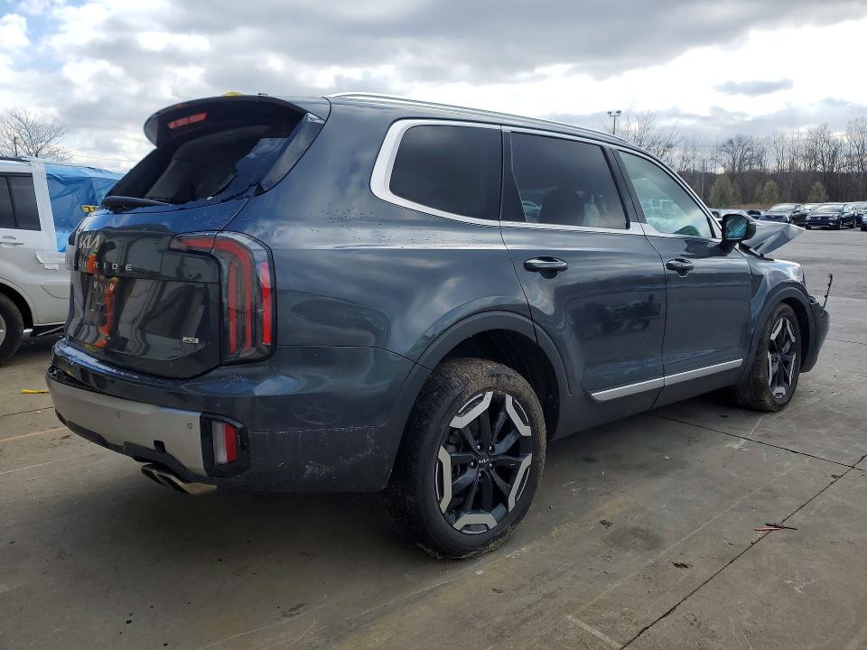 46493106 :رقم المزاد ، 5XYP3DGCXPG402304 vin ، 2023 Kia Telluride مزاد بيع