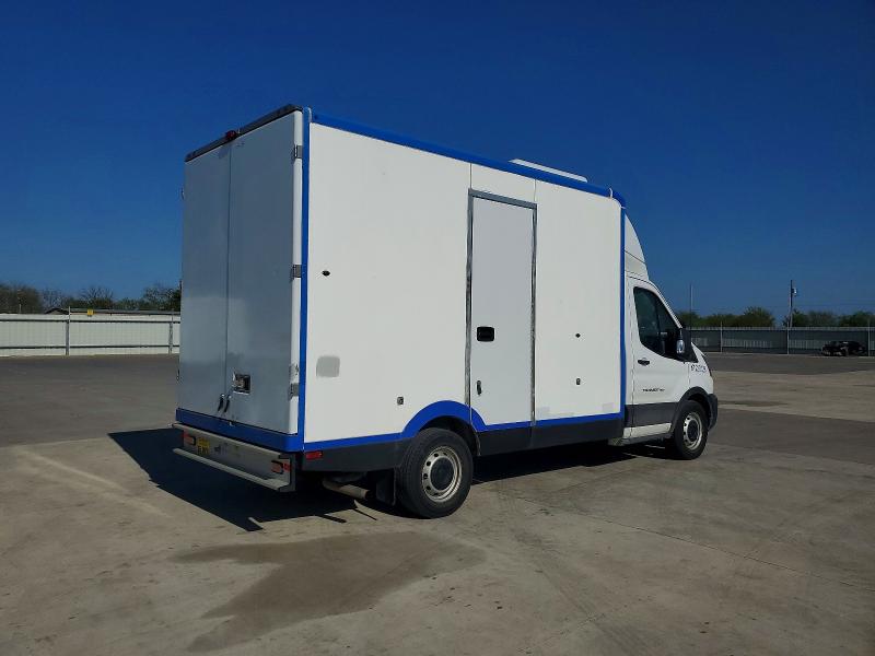 46949336 :رقم المزاد ، 1FDBW5Z80NKA01699 vin ، 2022 Ford Transit مزاد بيع