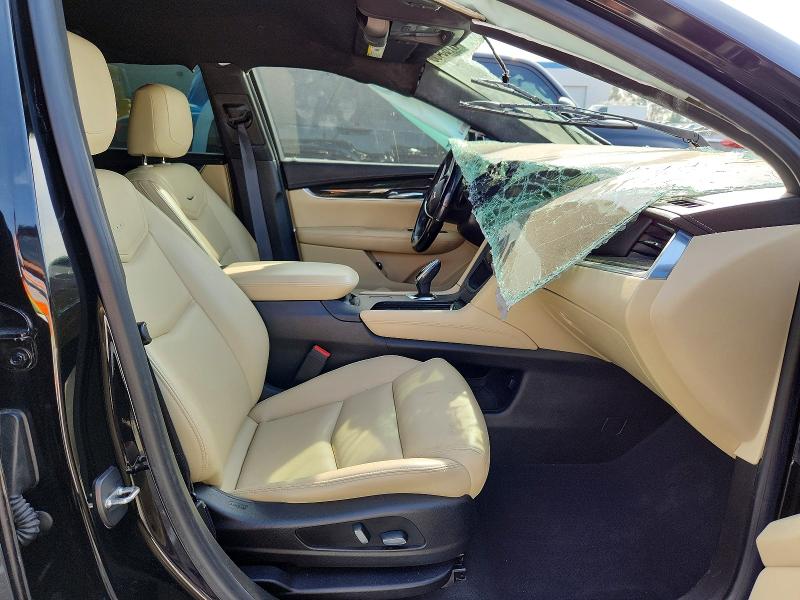 Продажа на аукционе авто 2017 Cadillac Xt5, vin: 1GYKNARS4HZ305717, номер лота: 47705406