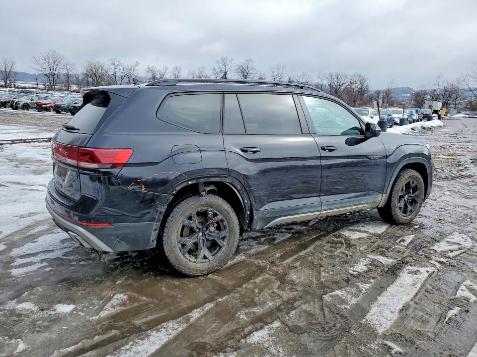 79617275 :رقم المزاد ، 1V2CN2CA7TC502844 vin ، 2026 Volkswagen Atlas مزاد بيع