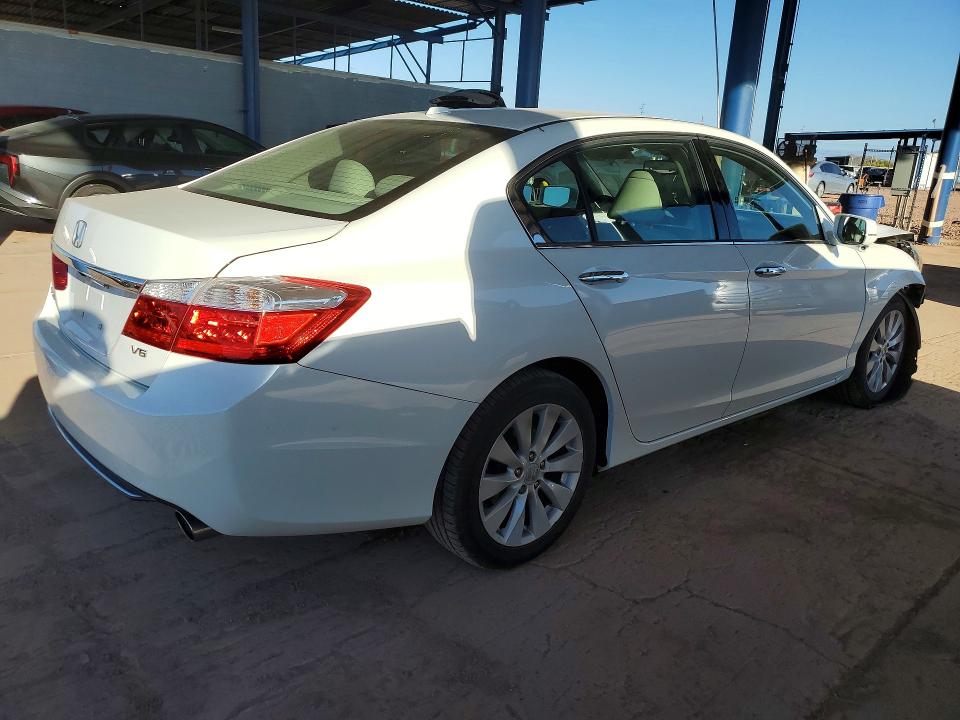 Продажа на аукционе авто 2015 Honda Accord, vin: 1HGCR3F86FA009100, номер лота: 45455646