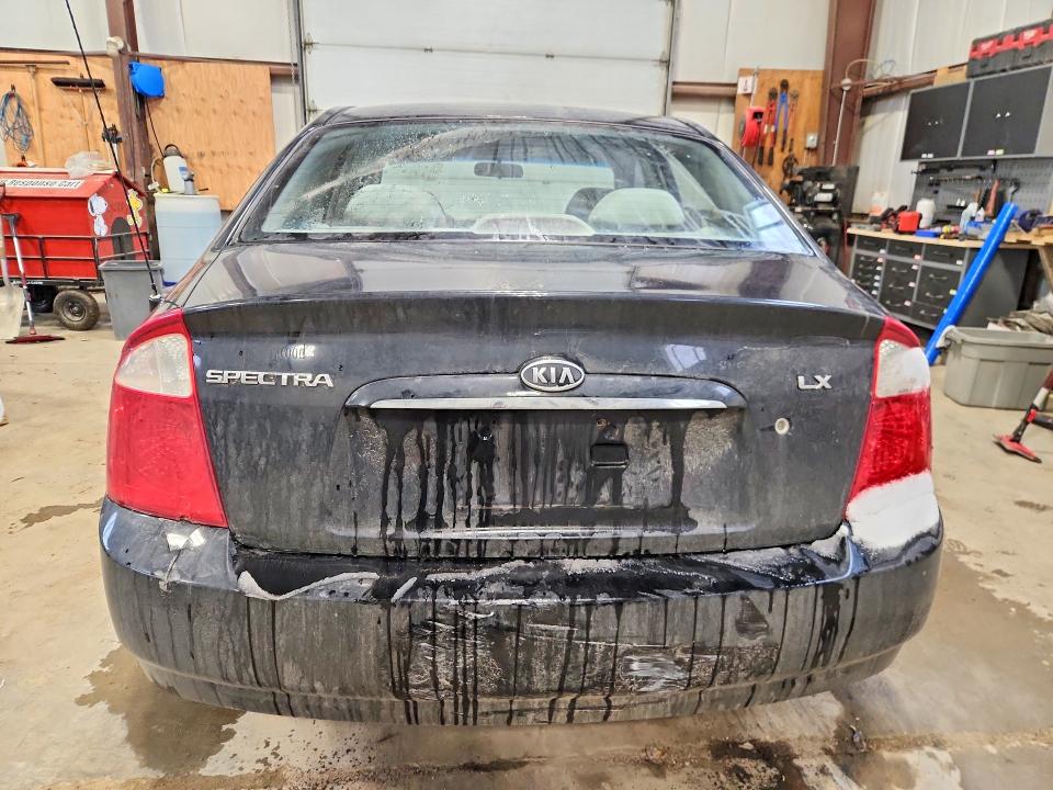 Продаж на аукціоні авто 2005 Kia Spectra Lx 4dr, vin: KNAFE121555053694, номер лоту: 47676316
