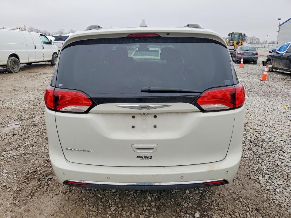 Продажа на аукционе авто 2017 Chrysler Pacifica, vin: 2C4RC1BG7HR598281, номер лота: 79989365