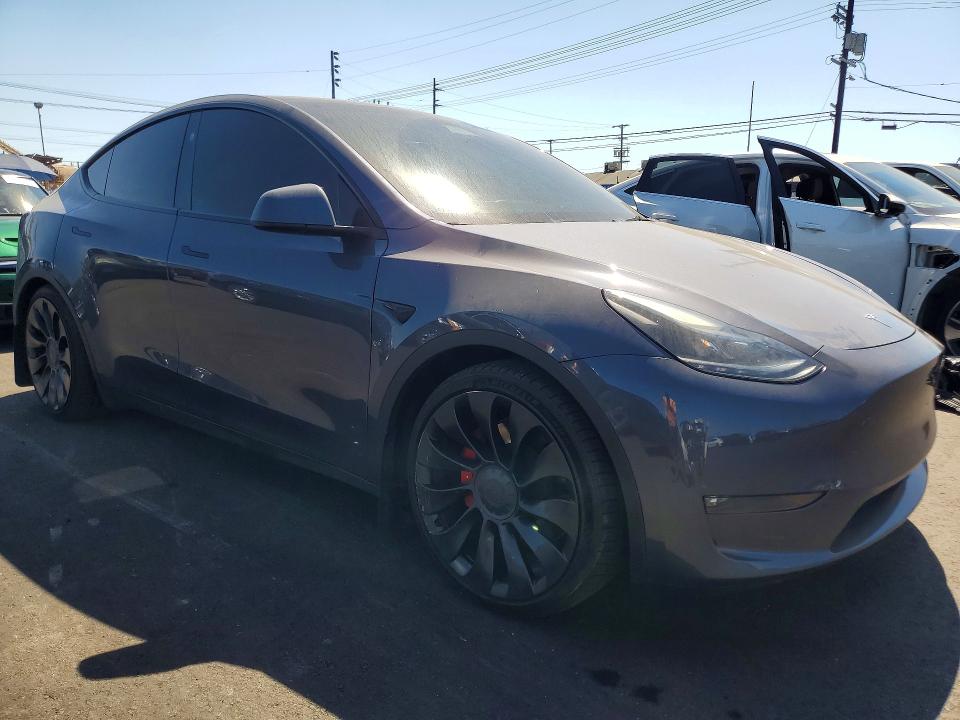 2023 Tesla Model Y მანქანა იყიდება აუქციონზე, vin: 7SAYGDEFXPF832883, აუქციონის ნომერი: 46942826
