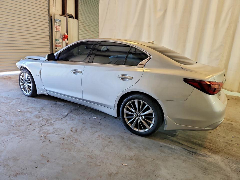 41992416 :رقم المزاد ، JN1EV7AR1JM612220 vin ، 2018 Infiniti Q50 مزاد بيع