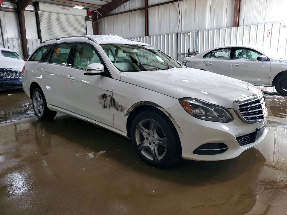45995476 :رقم المزاد ، WDDHH8JBXFB105755 vin ، 2015 Mercedes-benz E مزاد بيع