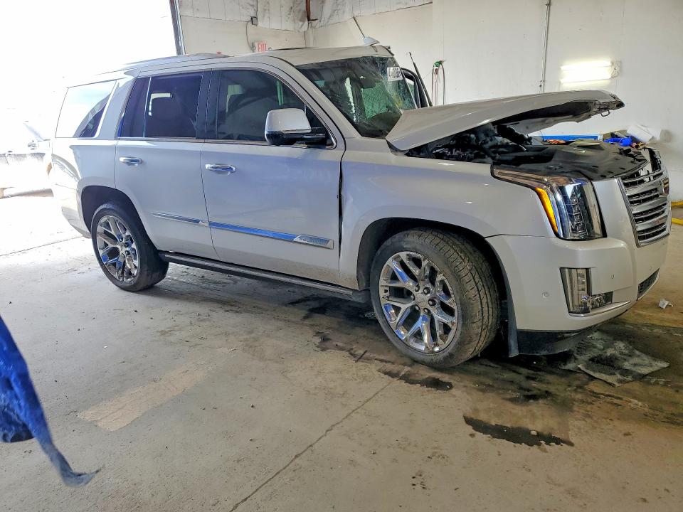 47408036 :رقم المزاد ، 1GYS4DKJ1HR296559 vin ، 2017 Cadillac Escalade مزاد بيع