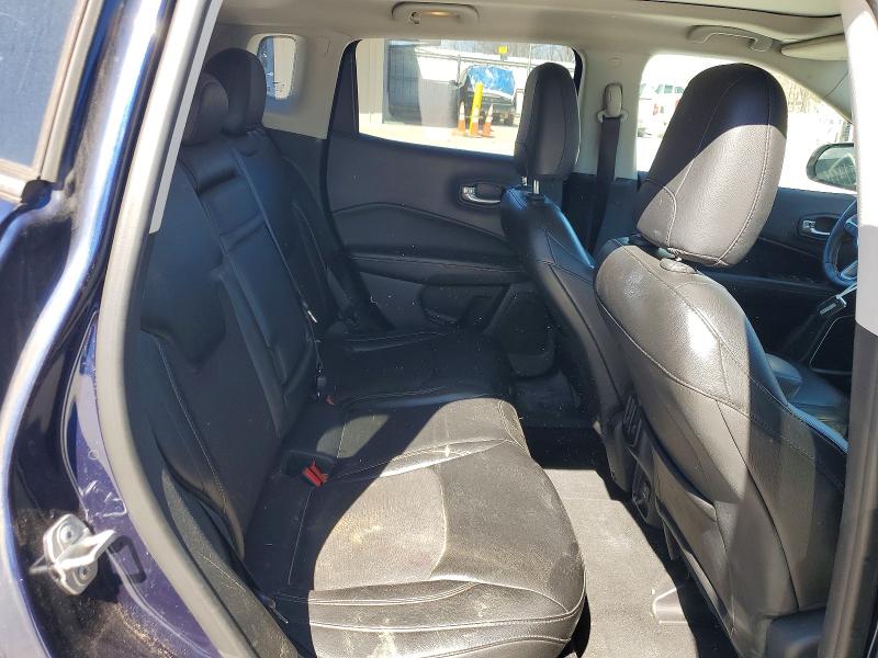 79735275 :رقم المزاد ، 3C4NJDBB8JT190806 vin ، 2018 Jeep Compass مزاد بيع