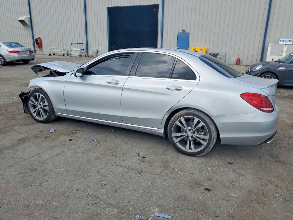 47298886 :رقم المزاد ، 55SWF4JB8GU159021 vin ، 2016 Mercedes-benz C مزاد بيع
