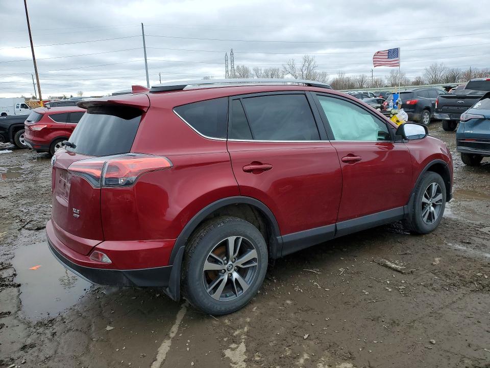 2018 Toyota Rav4 მანქანა იყიდება აუქციონზე, vin: 2T3RFREV3JW800402, აუქციონის ნომერი: 46297096