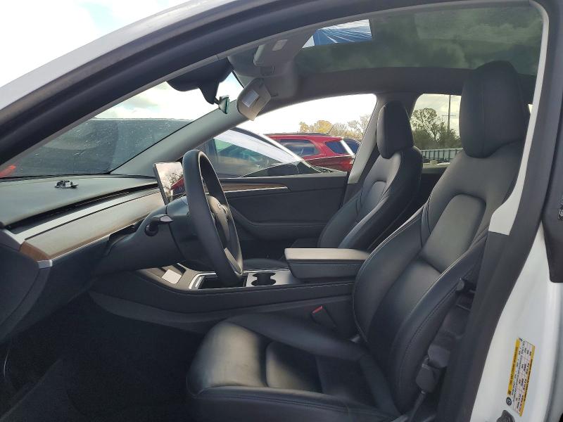 2025 Tesla Model Y მანქანა იყიდება აუქციონზე, vin: 7SAYGAEE2SF227884, აუქციონის ნომერი: 79630605