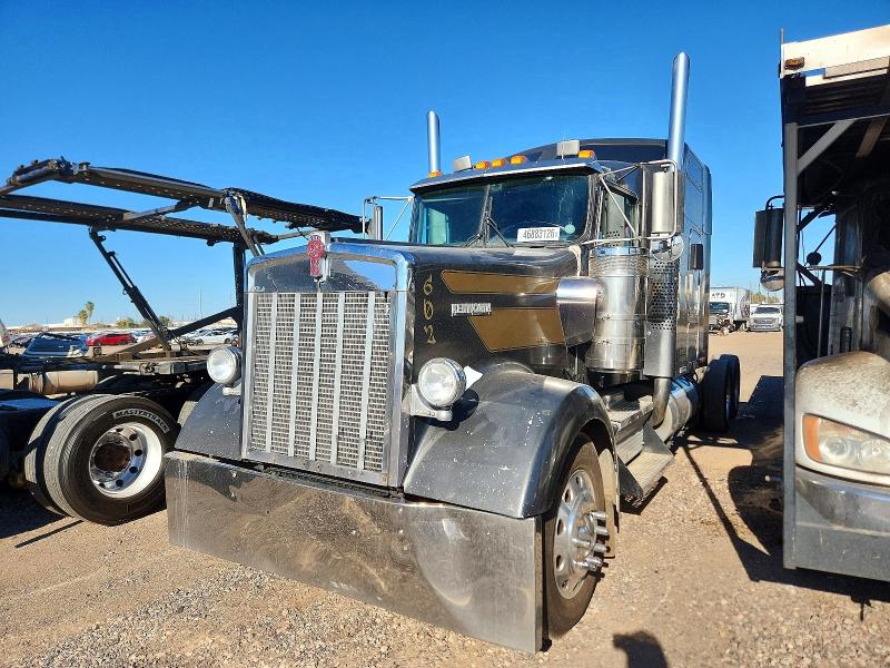 Продаж на аукціоні авто 2001 Kenworth Construction, vin: 1XKWDB9X11R863966, номер лоту: 46883126