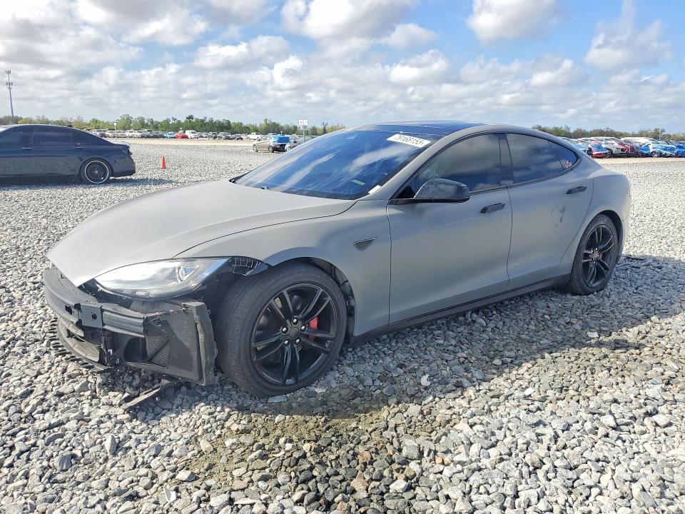 Продажа на аукционе авто 2016 Tesla Model S, vin: 5YJSA1E2XGF130191, номер лота: 79168155