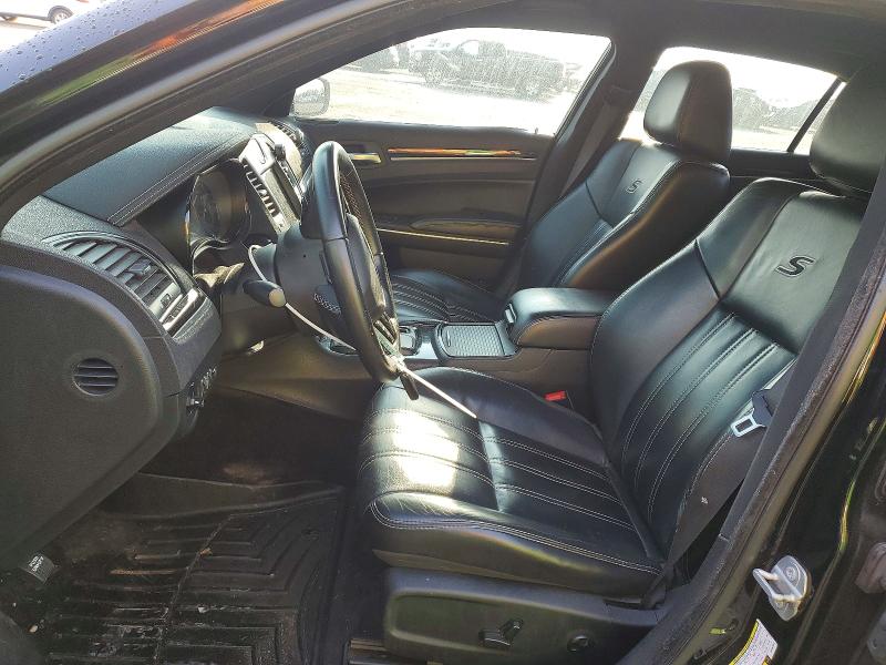 Продаж на аукціоні авто 2017 Chrysler 300, vin: 2C3CCABG3HH662560, номер лоту: 47350946