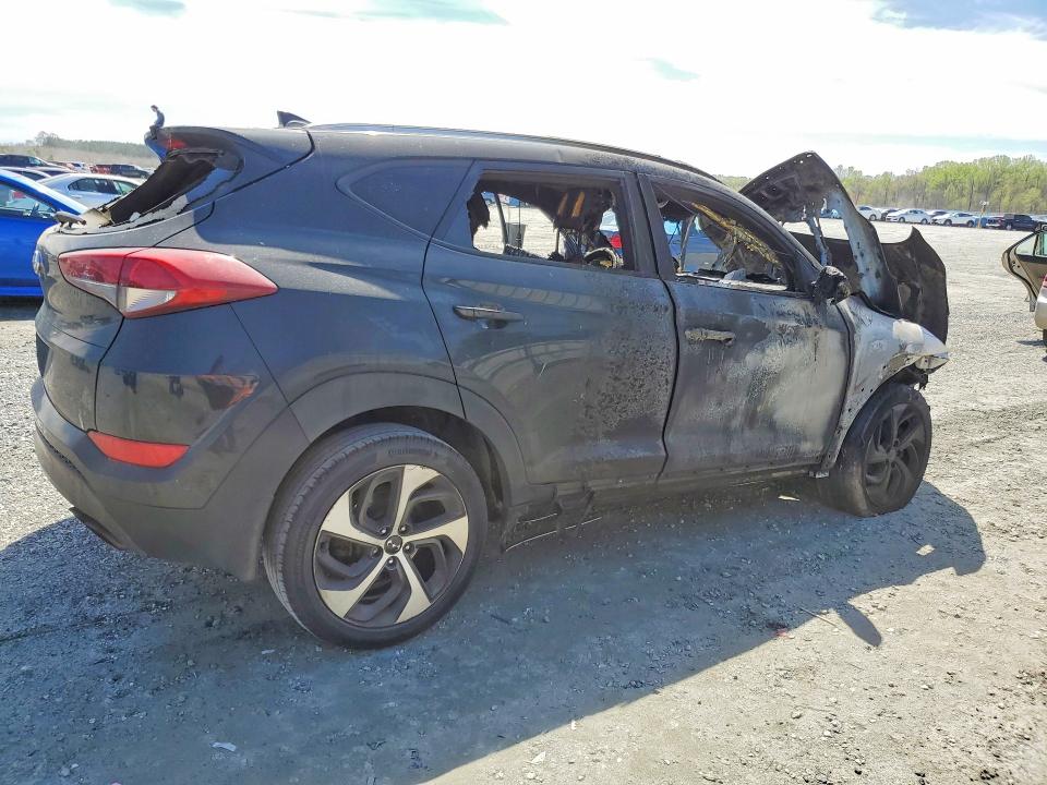 Продажа на аукционе авто 2018 Hyundai Tucson, vin: KM8J33AL9JU756583, номер лота: 47441206