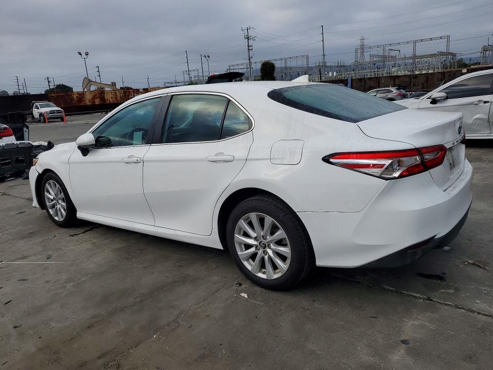 2019 Toyota Camry მანქანა იყიდება აუქციონზე, vin: 4T1B11HK3KU283910, აუქციონის ნომერი: 41702426