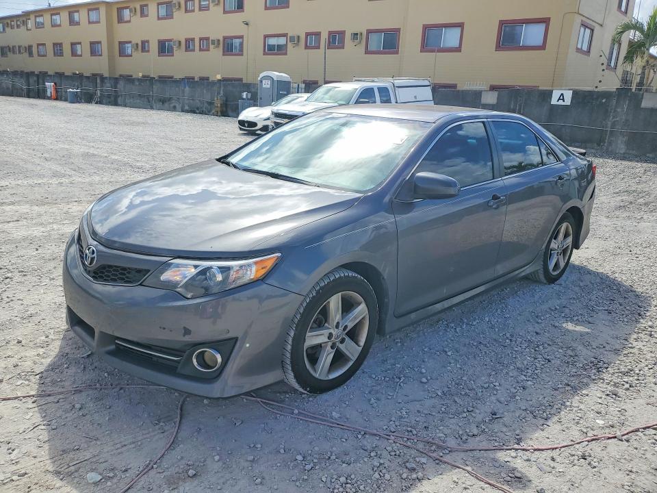Aukcja sprzedaży 2014 Toyota Camry, vin: 4T1BF1FK0EU786450, numer aukcji: 45475776