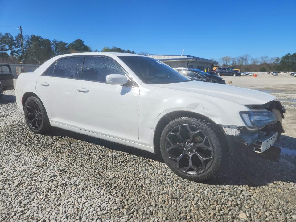 46019846 :رقم المزاد ، 2C3CCABG6KH566025 vin ، 2019 Chrysler 300 مزاد بيع