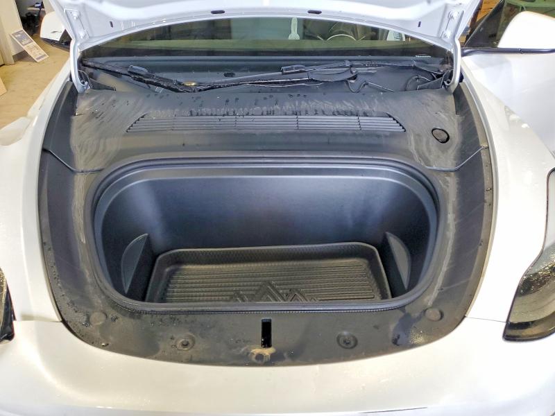 Продаж на аукціоні авто 2023 Tesla Model Y, vin: LRWYGDFD0PC967570, номер лоту: 47004496
