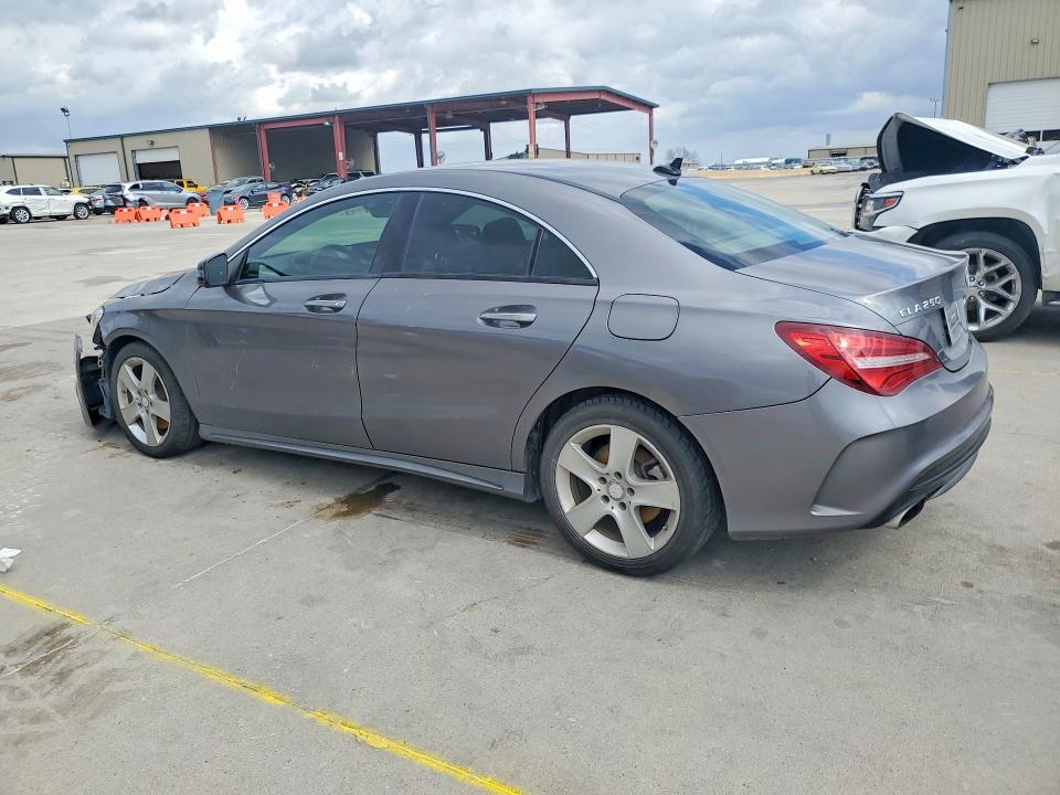 79966615 :رقم المزاد ، WDDSJ4EB6FN190699 vin ، 2015 Mercedes-benz C-class مزاد بيع