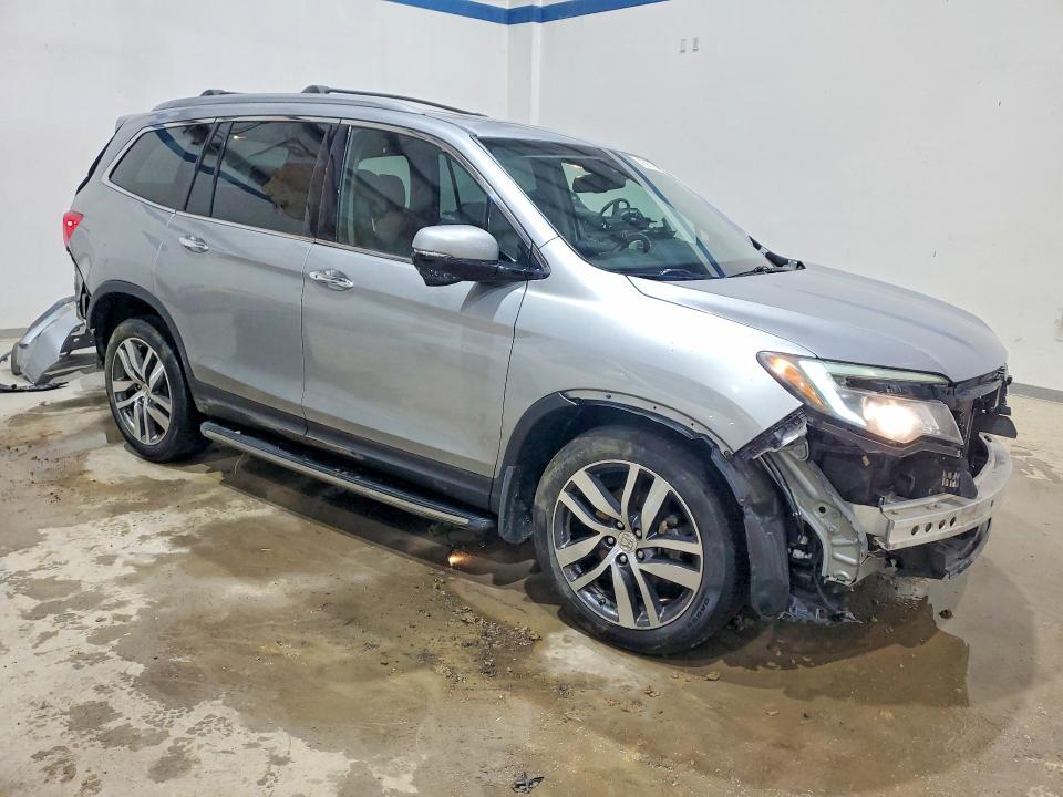 47097196 :رقم المزاد ، 5FNYF6H99HB021207 vin ، 2017 Honda Pilot Tou مزاد بيع