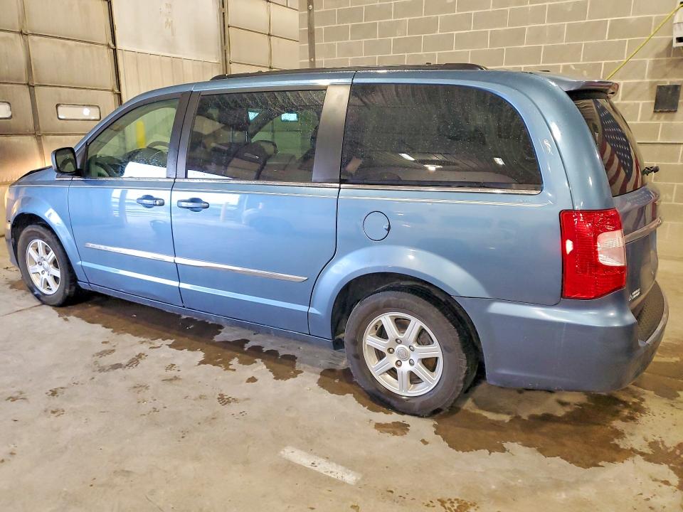 41901036 :رقم المزاد ، 2A4RR5DGXBR783476 vin ، 2011 Chrysler Town & Country مزاد بيع