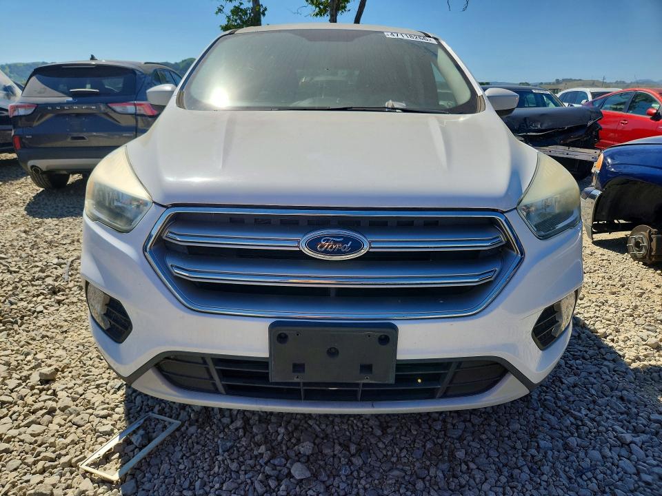47118266 :رقم المزاد ، 1FMCU0GD7HUA54759 vin ، 2017 Ford Escape مزاد بيع
