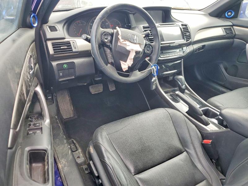 38773273 :رقم المزاد ، 1HGCT1B89HA008893 vin ، 2017 Honda Accord مزاد بيع