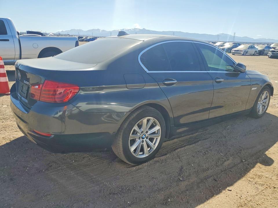 2015 Bmw 528 მანქანა იყიდება აუქციონზე, vin: WBA5A5C57FD523277, აუქციონის ნომერი: 42001796