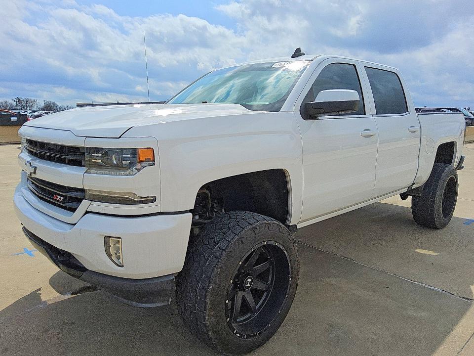 Продаж на аукціоні авто 2018 Chevrolet Silverado, vin: 3GCUKSEJ6JG103106, номер лоту: 95823215