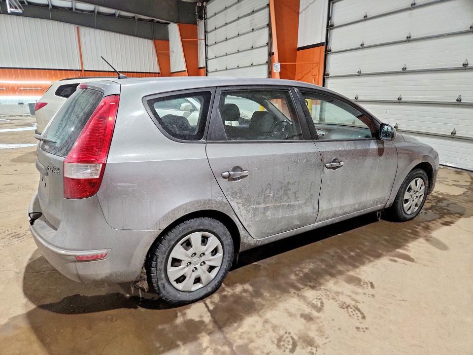 2011 Hyundai Elantra Touring მანქანა იყიდება აუქციონზე, vin: KMHDB8AE6BU111602, აუქციონის ნომერი: 45988996