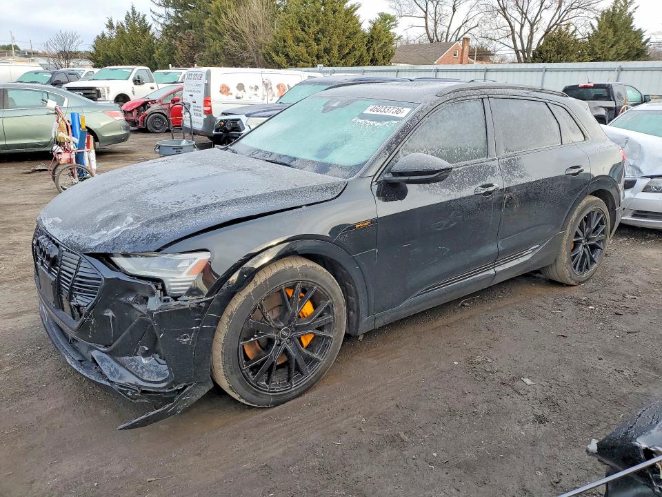 2022 Audi Etrn Chronos მანქანა იყიდება აუქციონზე, vin: WA1VABGE3NB015338, აუქციონის ნომერი: 46033736