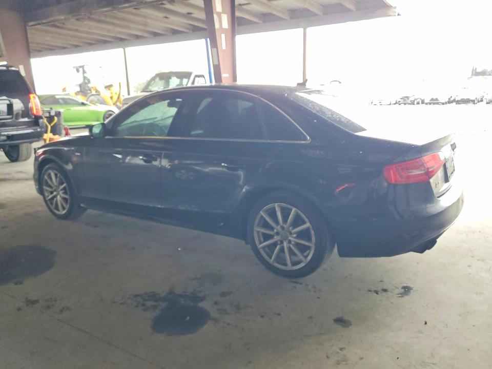 48302286 :رقم المزاد ، WAUFFAFL9FN014147 vin ، 2015 Audi A4 مزاد بيع