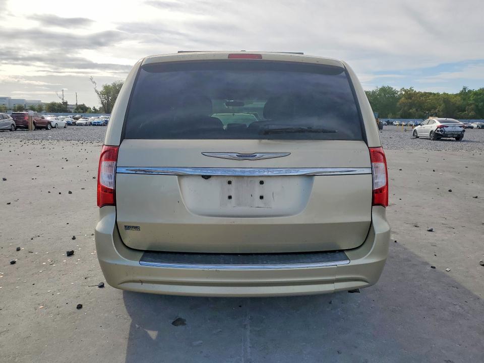 Auction sale of the 2011 Chrysler Town & Country, vin: 2A4RR5DG3BR665320, lot number: 47027226