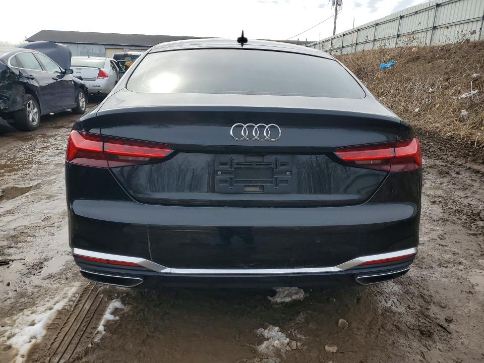 Продажа на аукционе авто 2022 Audi A5, vin: WAUFACF54NA013117, номер лота: 78437575