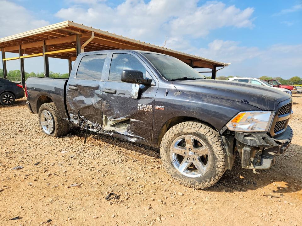 Aukcja sprzedaży 2015 Ram 1500, vin: 1C6RR6KT3FS565614, numer aukcji: 47638456