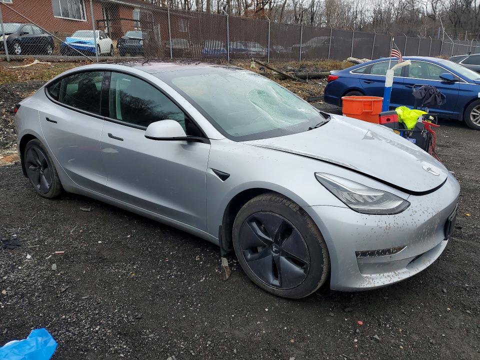 Продажа на аукционе авто 2018 Tesla Model 3, vin: 5YJ3E1EB0JF114582, номер лота: 41886696