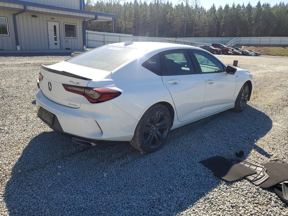 42020106 :رقم المزاد ، 19UUB6F55NA000015 vin ، 2022 Acura Tlx مزاد بيع