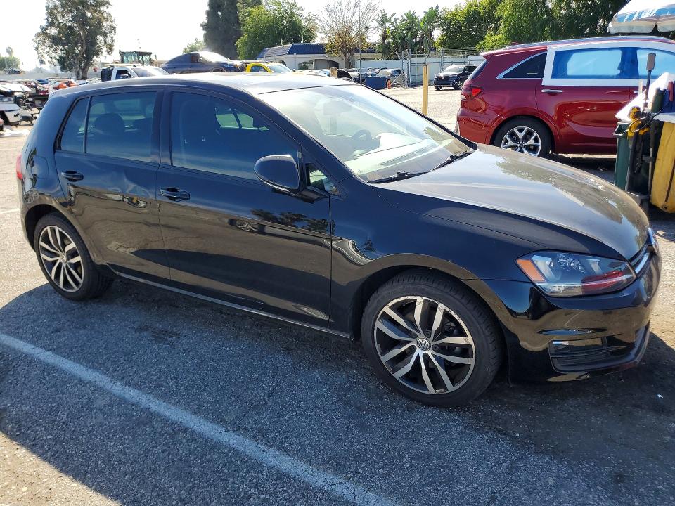 79161985 :رقم المزاد ، 3VW217AU8GM047443 vin ، 2016 Volkswagen Golf مزاد بيع
