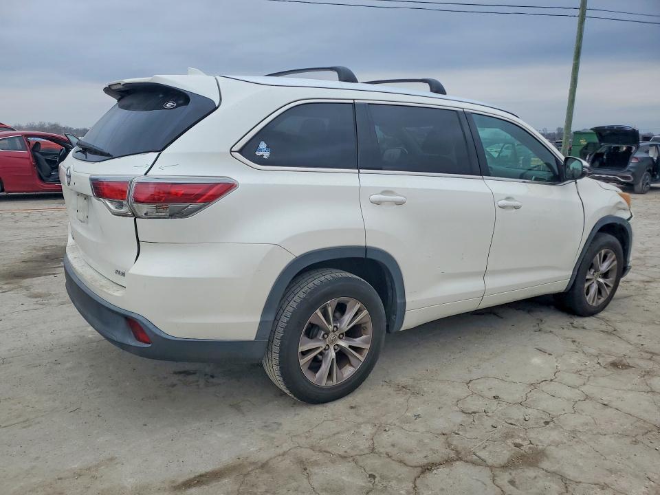79770615 :رقم المزاد ، 5TDKKRFH3FS115797 vin ، 2015 Toyota Highlander مزاد بيع