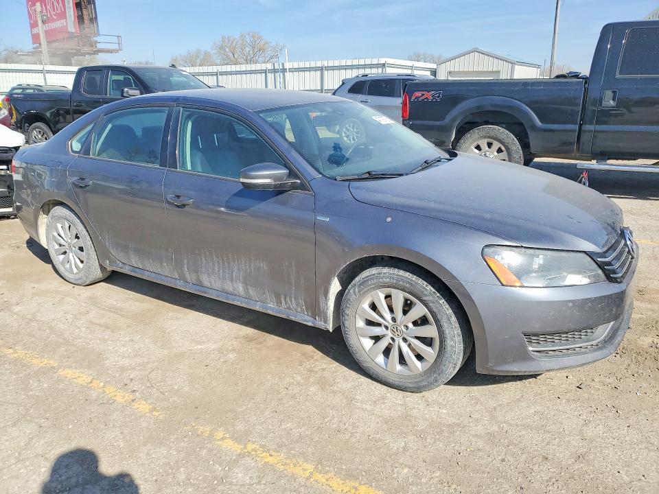 Продажа на аукционе авто 2015 Volkswagen Passat, vin: 1VWAT7A36FC042111, номер лота: 47197726