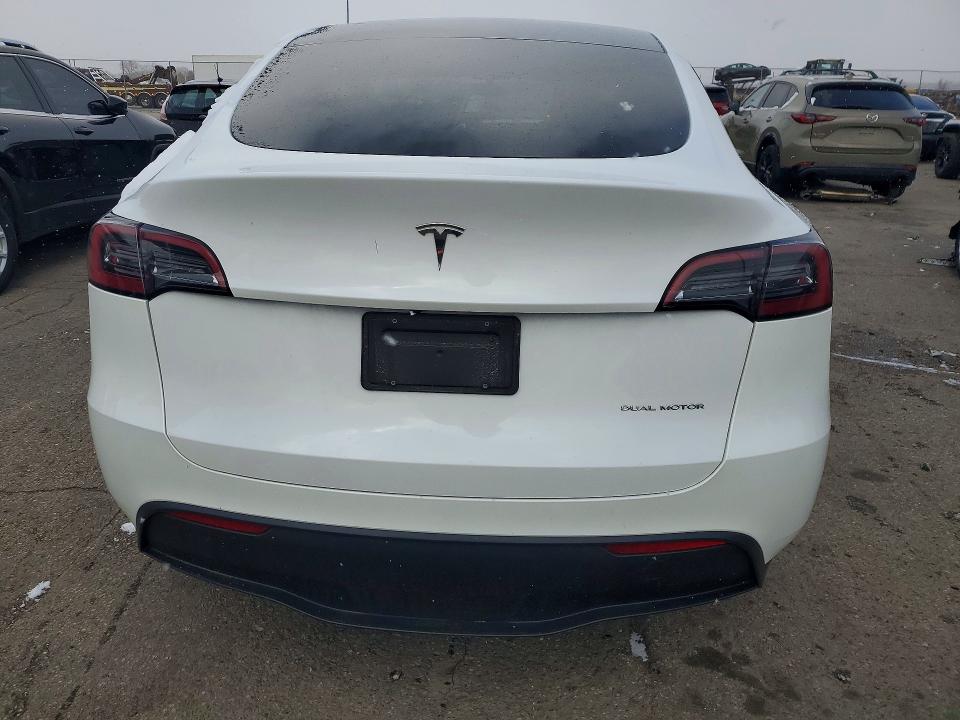 2023 Tesla Model Y მანქანა იყიდება აუქციონზე, vin: 7SAYGDEE3PF666889, აუქციონის ნომერი: 46128646