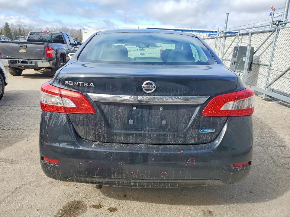 42061586 :رقم المزاد ، 3N1AB7AP8FL685138 vin ، 2015 Nissan Sentra مزاد بيع