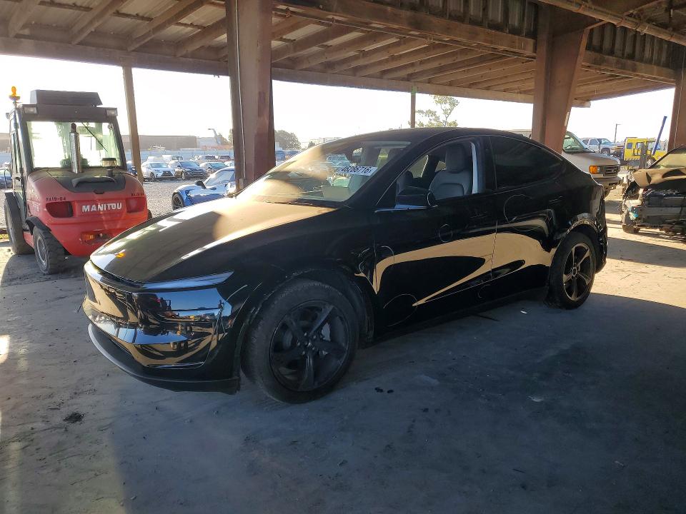 2026 Tesla Model Y მანქანა იყიდება აუქციონზე, vin: 7SAYGDEE0TF358105, აუქციონის ნომერი: 46286716