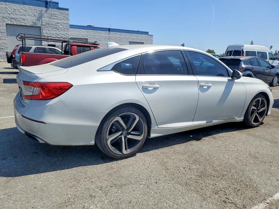 47999926 :رقم المزاد ، 1HGCV1F36KA175857 vin ، 2019 Honda Accord مزاد بيع