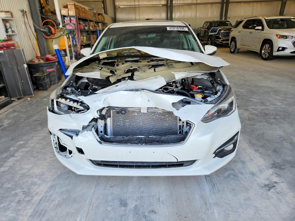 42018396 :رقم المزاد ، 4S3GKAU61J3615671 vin ، 2018 Subaru Impreza مزاد بيع