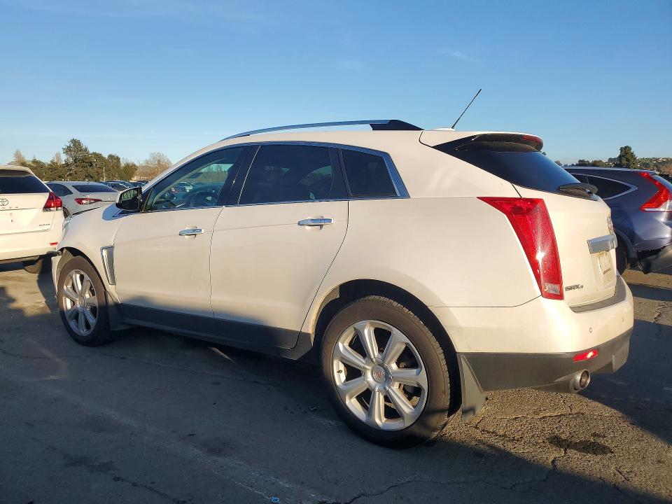 2016 Cadillac Srx მანქანა იყიდება აუქციონზე, vin: 3GYFNDE33GS500348, აუქციონის ნომერი: 79777265