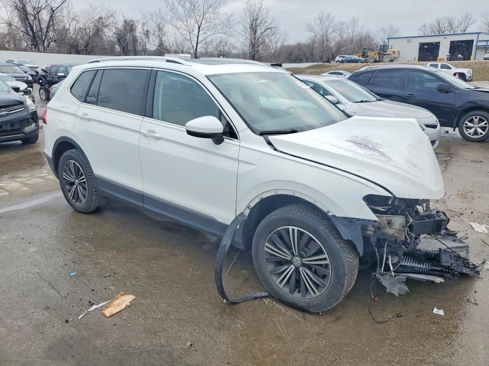 Продажа на аукционе авто 2019 Volkswagen Tiguan, vin: 3VV2B7AX8KM039492, номер лота: 79482585